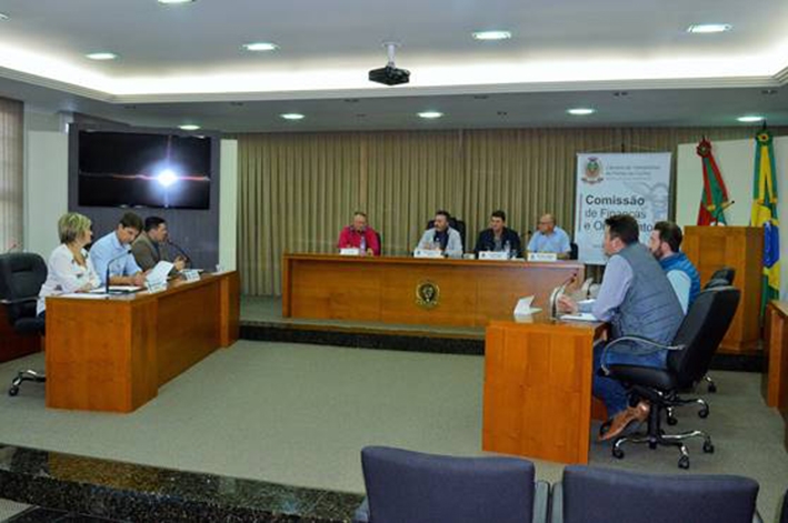 Audiência pública para avaliar as Metas Fiscais do município de Flores da Cunha ocorreu na última quinta-feira, dia 26. - Jaqueline Gambin/Câmara de Vereadores de FC/Divulgação