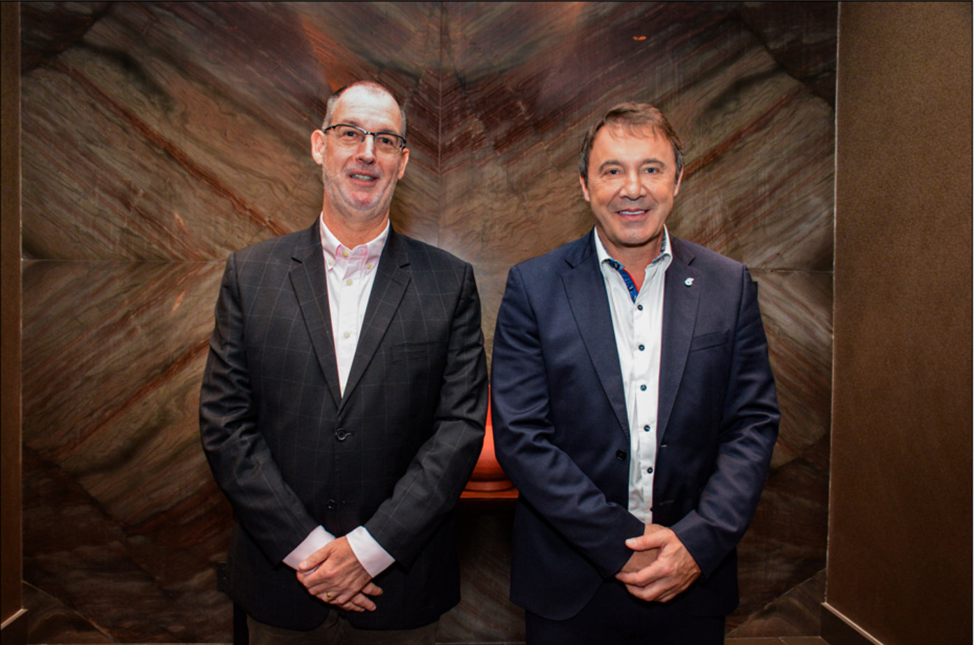 CEO Brasil da Petronas, Rogério Lüdorf, oficializou parceria com o presidente das Empresas SIM, Neco Argenta.  - Rede SIM/Divulgação