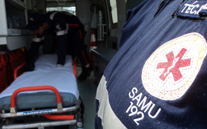 Ambulância foi repassada numa parceria dos governos federal e estadual. - Camila Baggio
